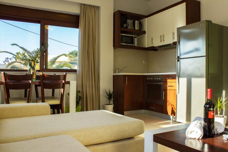 Esthisis Suites Chania Платаньяс Экстерьер фото